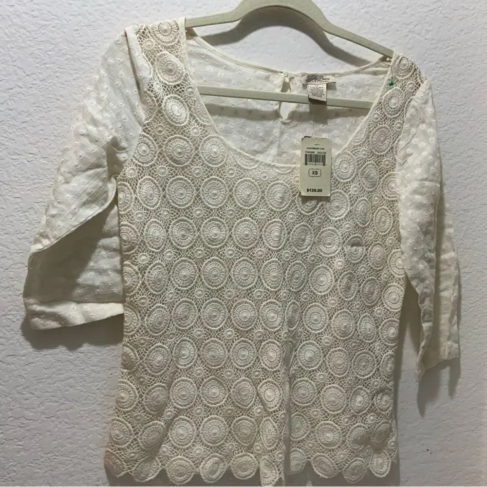 Lucky Brand Jeans ~LIVE IN LOVE 3/4 Sleeve Crochet Shirt Size xS retail $129